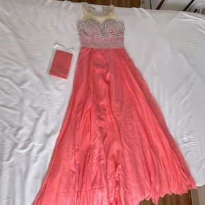 FINAL PRICE DROP 🚨 Cinderella Divine - High Halter Pearl Bodice Chiffon Gown